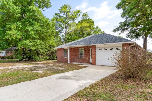 5711 Ridge Ave, Milton, FL 32583-1641