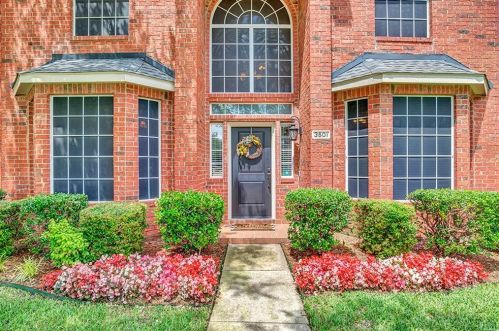 3501 Waltham Dr, Richardson, TX 75082-4035