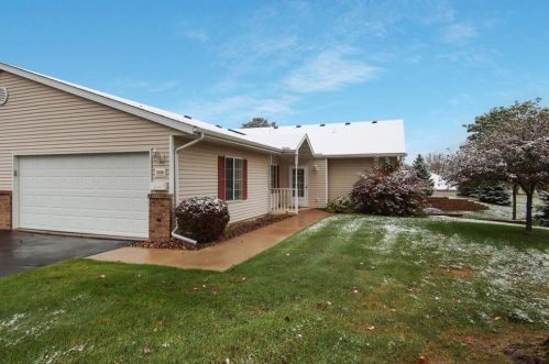 3634 Damon St, Eau Claire, WI 54701-9257