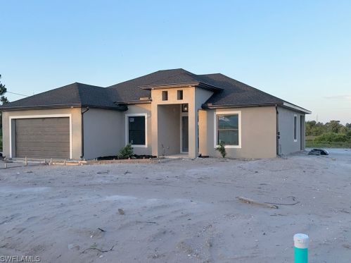 509 Thomas Sherwin Ave, Lehigh Acres, FL 33974-5544