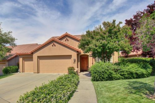 1000 Souza Dr, Folsom CA  95762-7550 exterior