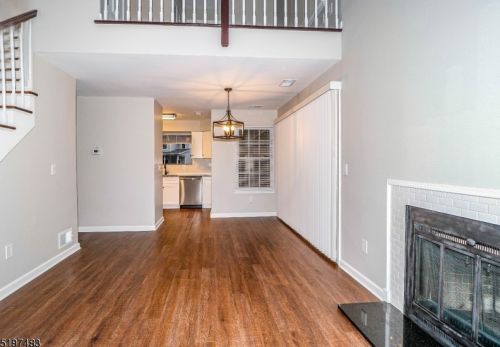 387 Terrace Ln, Bedminster, NJ 07921-1927