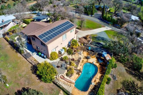 2979 Keeling Ave, Lakeport CA  95453-6804 exterior