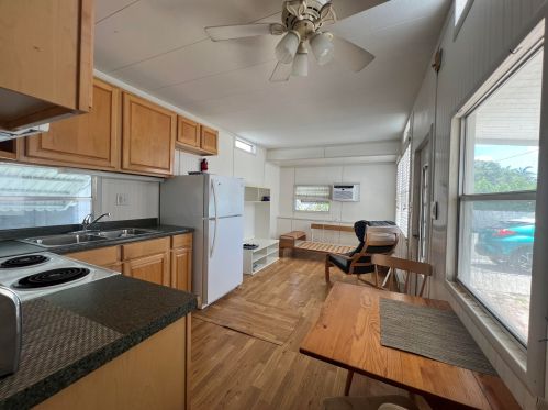 23 Briny Breezes Blvd, Boynton Beach, FL 33435-7331
