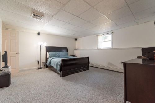 335 Albion Rd, Lincoln RI  02865-4240 exterior