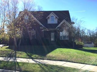 3014 Falcon Ct, Shelbyville, KY 40065-7948