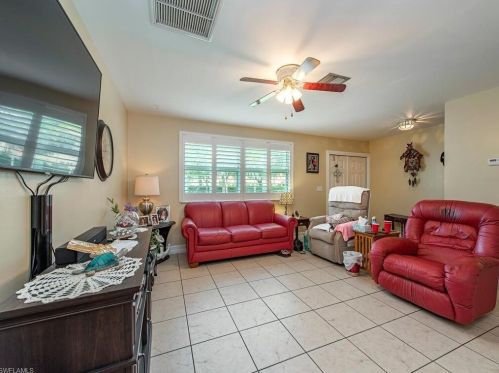 649 91st Ave, Naples, FL 34108-2422