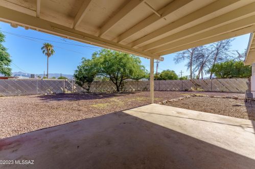 8409 Mary Dr, Tucson AZ  85730-2038 exterior