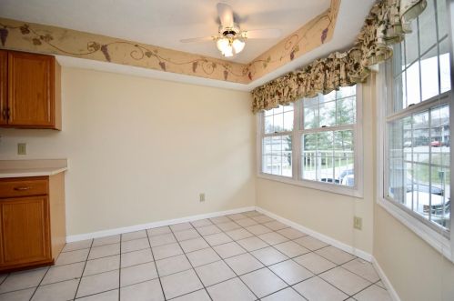 7630 Cheviot Rd, Cincinnati, OH 45247-4008