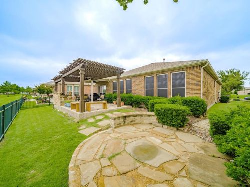 1215 Pasatiempo Dr, Frisco TX 75034-3344 exterior