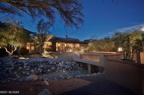 4845 Winged Foot Dr, Tucson, AZ 85718-1728