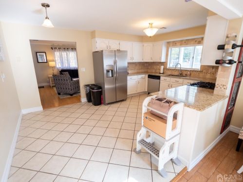 51 Brookside Ave, Old Bridge NJ 08857-3831 exterior