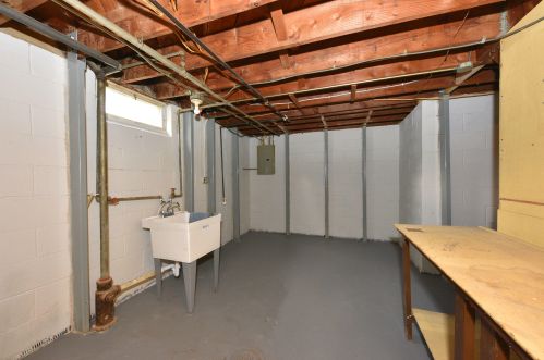 1204 95th St, Milwaukee WI  53214-2726 exterior