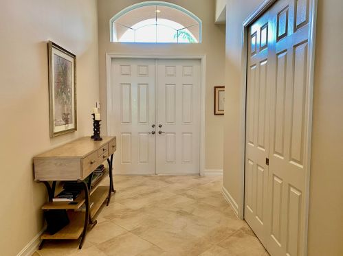 9722 Dovetree Isle Dr, Boynton Beach, FL 33473-4911