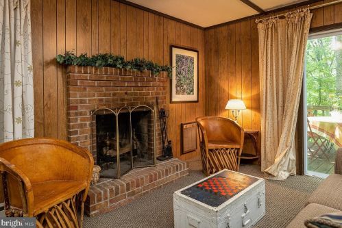 241 Blue Smoke Ln, New Market VA  22844-3815 exterior