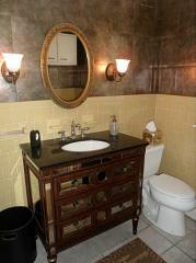 512 Reservoir Ave, Cranston RI  02910-1730 exterior