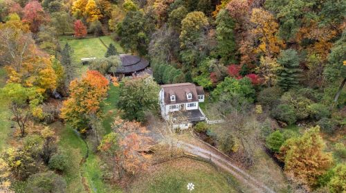 2065 Fairhill Rd, Sewickley, PA 15143-9166