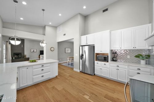 5402 Crocus Dr, Scottsdale, AZ 85254-2907