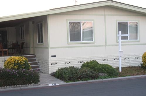 690 Persian Dr, Sunnyvale, CA 94089-1710