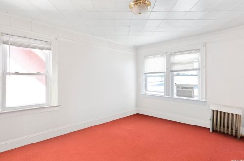 144-20 87th Ave, Jamaica, NY 11435-1836