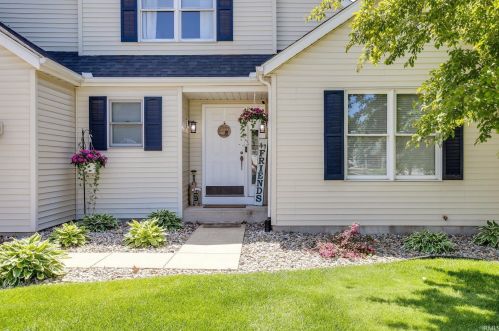 14468 Meadow Run Ct, Granger, IN 46530-8462