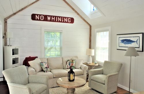 21 Brant Rock Rd, Mashpee MA exterior