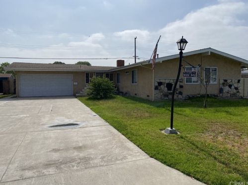 12302 Moana Way, Garden Grove, CA 92840-3135