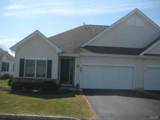 4116 Pine Hurst Dr, Northampton, PA 18067-9576