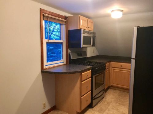 47 Kinderhook Dr, Poughkeepsie NY  12603-5327 exterior