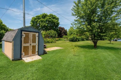 375 11th Ave, Howard Lake, MN