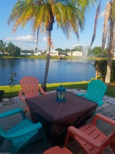4813 Tahiti Dr, Bonita Springs, FL 34134-7175