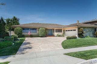 15615 Surrey Ln, La Mirada, CA 90638-1646