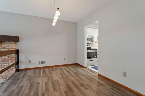 7333 Franklin Ave, Minneapolis MN  55426-2013 exterior