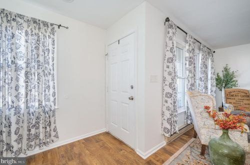 49 Bradford Ct, Charles Town WV  25414-4208 exterior