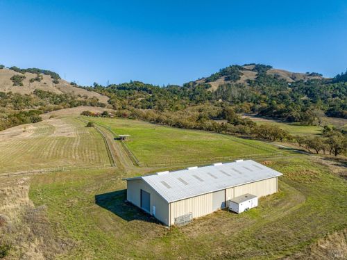 4933 Harville Rd, Santa Rosa CA  95409 exterior