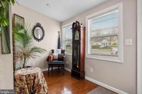 617 2nd Ave, West Deptford NJ  08096-6613 exterior