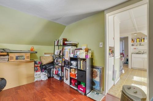 69 Emmett Ave, Derby CT  06418-1231 exterior