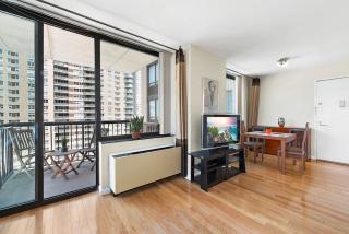 171 84th St, New York NY  10024-4603 exterior