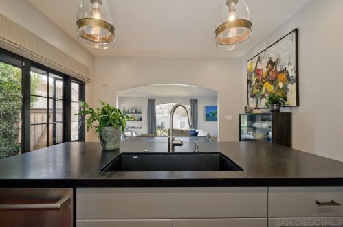 3665 Alabama St, San Diego CA 92104-3303 exterior