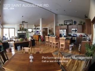 1372 Saint Augustine Rd, Hubertus WI  53033-9767 exterior