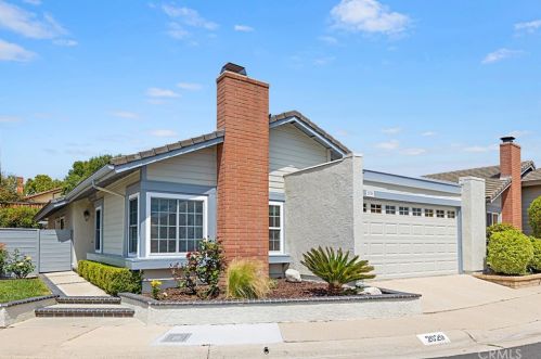 2029 Arbor Cir, Brea, CA 92821-4401