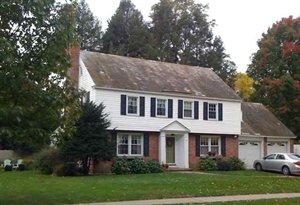 18 Buckingham Dr, Albany, NY 12208-1305