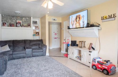 2401 Barbara Ave, Fort Pierce, FL 34982-6445