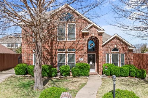 1407 Brittany Ln, Midlothian TX  76063-4062 exterior