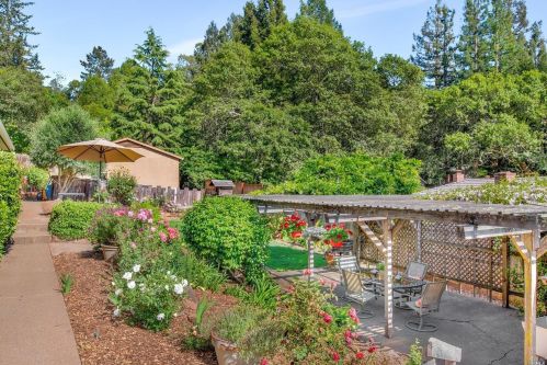 3802 Chanate Rd, Santa Rosa CA  95404-1840 exterior