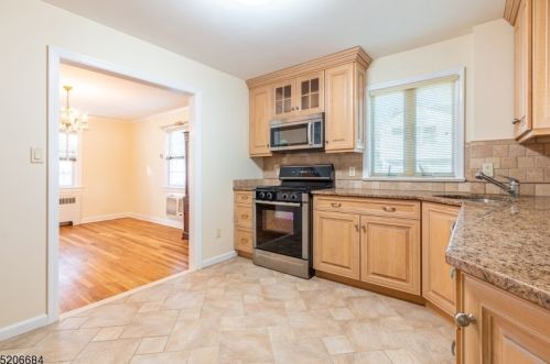 74 Satterthwaite Ave, Nutley NJ  07110-1835 exterior