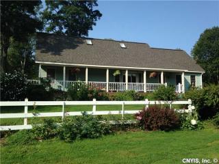 7424 Hamilton Rd, Randallsville, NY 13346-2552