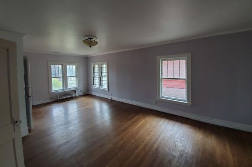 639 Johnson St, Gary IN  46402-2138 exterior