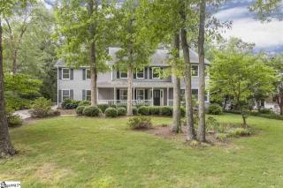 310 Chenoweth Dr, Simpsonville SC  29681-4635 exterior