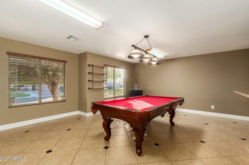 8356 Berridge Ln, Glendale AZ  85305-2555 exterior